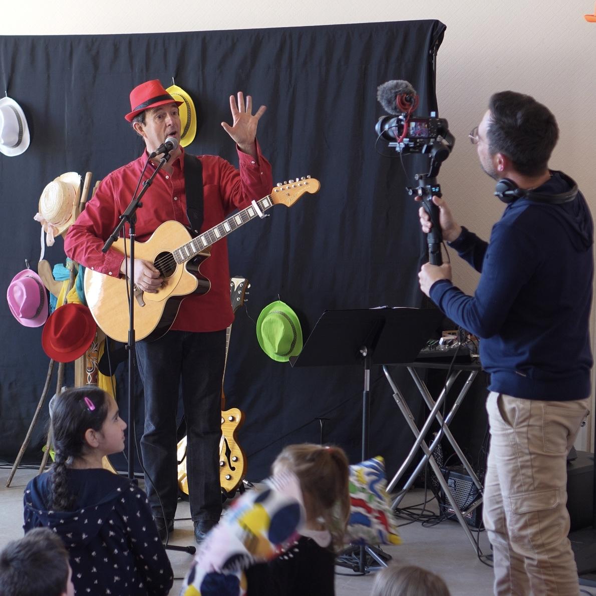 Tournage avec Hubert Bourel chanteur pour enfants